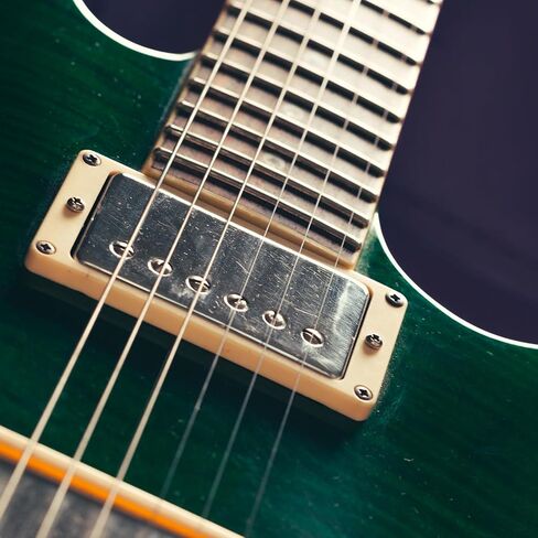18 PCS Electric Guitar String, 3 Full Sets and 12 Picks with Stainless Steel Core Guitar Electric 6 String Set Including E-1st B-2nd G-3rd D-4th A-5th E-6th in Kuwait