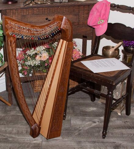 Roosebeck 22-String Heather Harp w/Full Chelby Levers - Knotwork in Kuwait