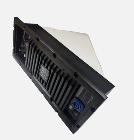 LASE SPM: D-2200S مكبرات صوت فرعية واحدة وحدة مضخم الطاقة 2200 وات عند 8 أوم in Kuwait