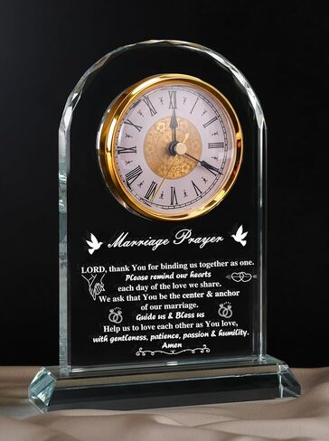 Mom Glass Clock Gift من الابنة أو الابن: عيد ميلاد فريد ، عيد الميلاد ، بركات عيد الشكر ، عيد الأم ، وهدايا عيد الحب - ساعة مكتب أنيقة مع قاعدة للأم التي لديها كل شيء in Kuwait