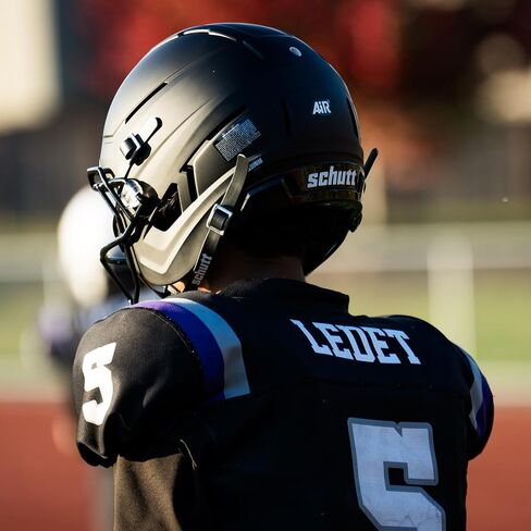Schutt F7 AiR Youth Elite Football Helmet, Virginia Tech 5-Star Helmet, Lightweight Football Helmet for Youth Football and Middle School in Kuwait