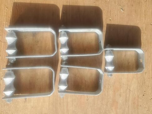 Krixis 610 2½" one rod roller hanger, 5 pieces in Kuwait