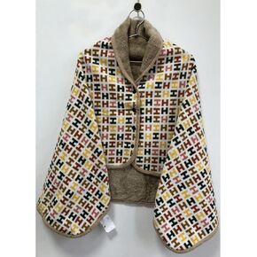 Hot Wheelchair Ponchos with Hood Sleeveless Coats for Adults Winter Wheelchair Blanket Warmer Cover Multipurpose Leisure Blanket Cape Thick Soft Flannel Portable Scarf Blanket in Kuwait