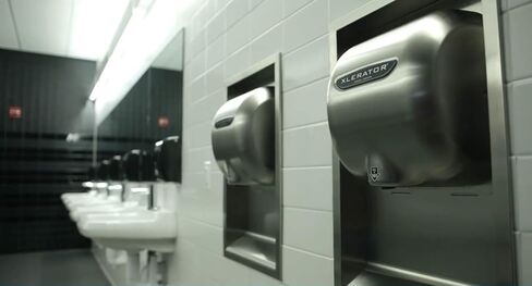 Excel Dryer مجفف الأيدي من الستانلس ستيل المصقول XLERATOR XL-SBV - 220/240 فولت in Kuwait