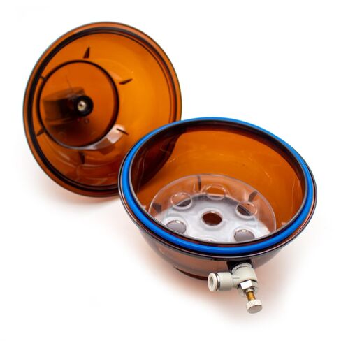 Brown Plastic Vacuum Desiccator (150ml) - Lab-Grade with Pressure Gauge & Single Valve, Chemical Preservation Container for Lab Samples in Kuwait