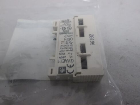 جديد TELEMECANIQUE GVAE11 034343 وصلة مساعدة إضافية 250 فولت 2.5 أمبير D286855 in Kuwait