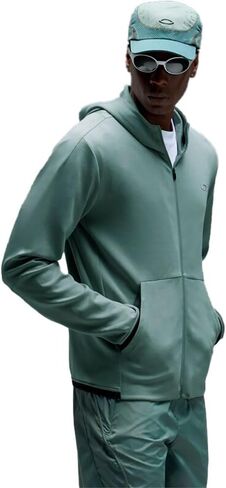 Oakley Men's Edge Force Full Zip Hoodie in Kuwait
