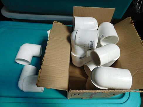 Krixis 12 PVC 02304 1400 جدول 40 PVC كوع 2 حنفية × 2 مقبس ضياء in Kuwait