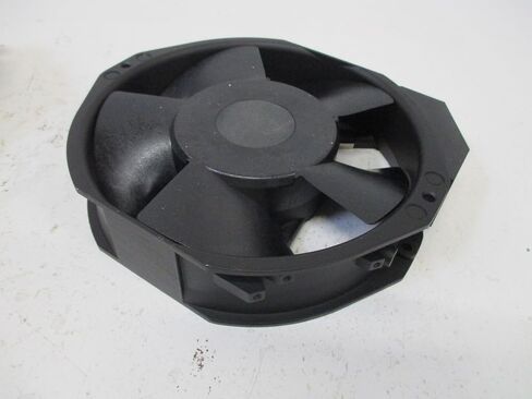New 5915Pc-20T-B30 Fan Nmb-Mat Original in Kuwait