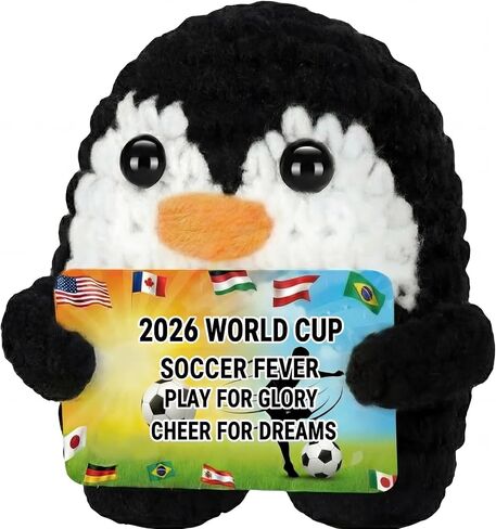 هدايا البطريق المضحكة لكأس العالم 2026، بطريق كروشيه إيجابي مع بطاقة حمى كرة القدم، ديكور دعم عاطفي، هدية مشجعة للأصدقاء، محبي كرة القدم، المدرب، مشجعي كرة القدم in Kuwait