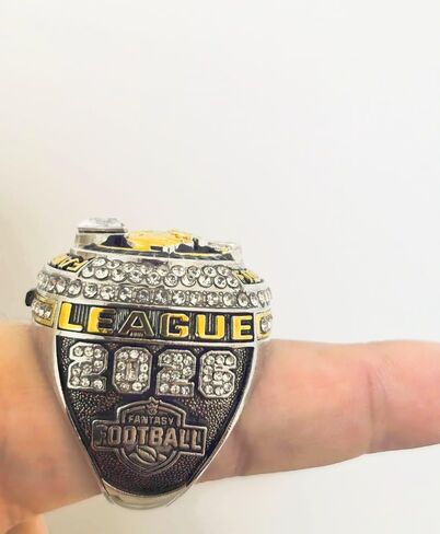 Senior New Exquisite 2026 Fantasy Football CHAMPIONSHIP RING. Memory Series Rare Collectible For Sports Fans Wear, Holiday Gifts With High-End Wooden Boxes For Adults in Kuwait