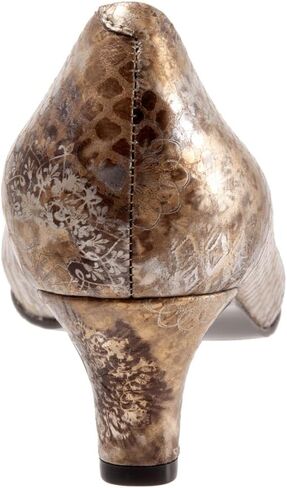 Trotters Women's Fab Pump in Saudi Arabia