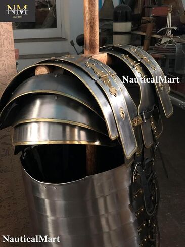 NauticalMart Roman Lorica Segmentata Segmentata Segmentata لوحة درع صدرية نحاسية مشذبة زي يمكن ارتداؤه in Kuwait