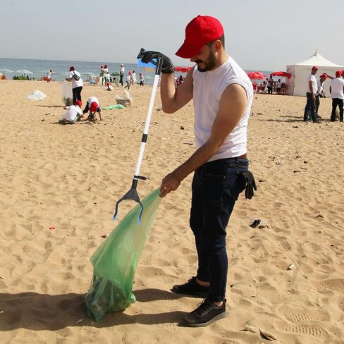 PRETYZOOM Foldable Handheld Trash Pickup Tool with 11cm Opening Made of Sturdy Aluminum Alloy and Plastic for Easy Picking of Trash in Outdoor and Janitorial Use in Kuwait