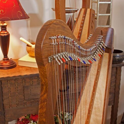 Roosebeck 29-String Mintrel Pedestal Harp w/Chelby Levers & Bag, 5 Panel in Kuwait
