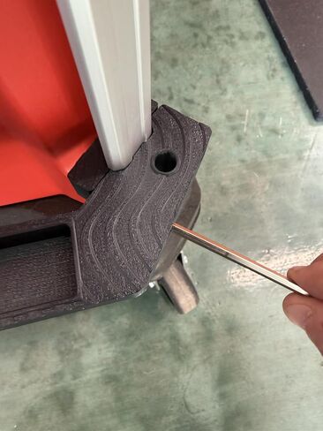 Level Bracket for Milwaukee Packout Side Rails in Kuwait