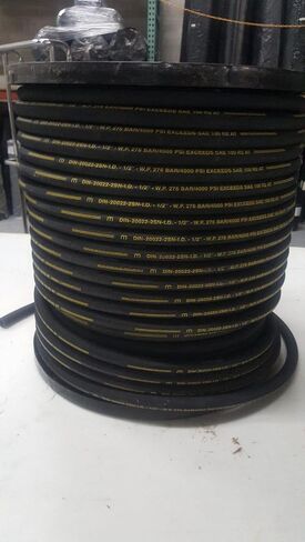 خرطوم هيدروليكي SAE 100R2AT بسلكين R2 من أسلاك الفولاذ المقوى (معرف 1/2 بوصة، 50 قدم) in Kuwait