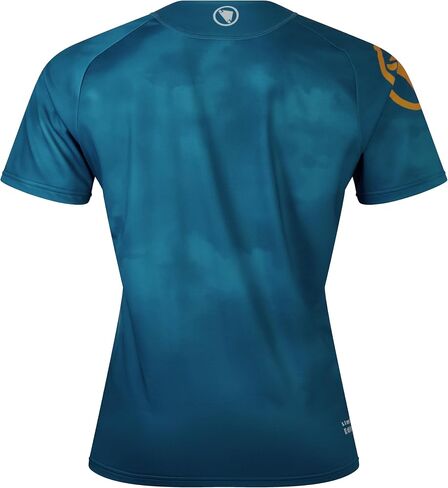 Endura Cloud Cycling Tee in Kuwait