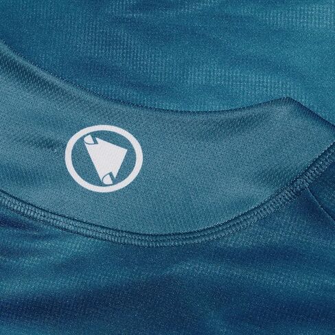 Endura Cloud Cycling Tee in Kuwait