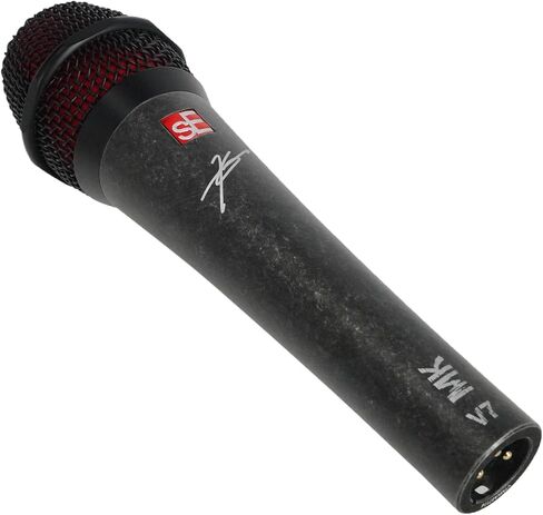 Audiosavings SE Electronics V7 MK Myles Kennedy Signature Edition Bundle: Supercardioid Performance Dynamic Vocal Microphone, RCXFM20E-B 20 ft XLR Cable, RPAK Charcoal Backpack Bag, 3-Items in Kuwait