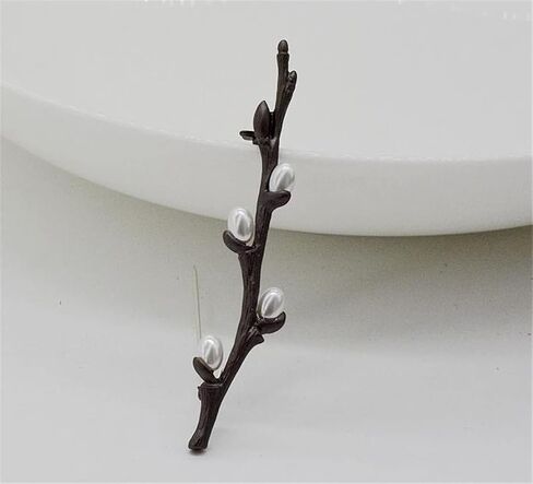 Vintage Handmade Freshwater Pearl Plum Blossom Flower Branches Brooches Pins Elegant Bouquet Brooch For Wedding Bride Jewelry in Kuwait