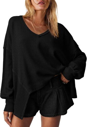 قمصان نسائية كبيرة الحجم بأكمام طويلة من LAMISCHE سترة منسوجة كاجوال فضفاضة ورقبة على شكل حرف V بلوفر تونيك (01-أسود، M) in Kuwait