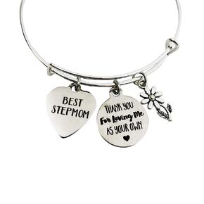 Stepmom bracelet jewelry Gifts, Bonus Mom, Thank you for loving me as your own