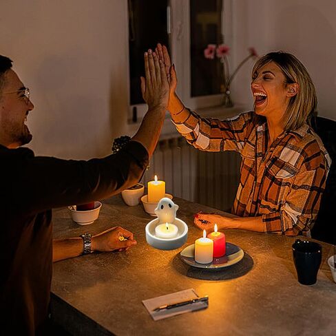 الأبيض شبح شمعة حامل الاحترار الكفوف الكرتون القط شمعة حامل لطيف شبح المعطرة صغيرة صغيرة الشاي ضوء شموع حامل منفضة سجائر صغيرة هالوين ديكور للنساء in Kuwait