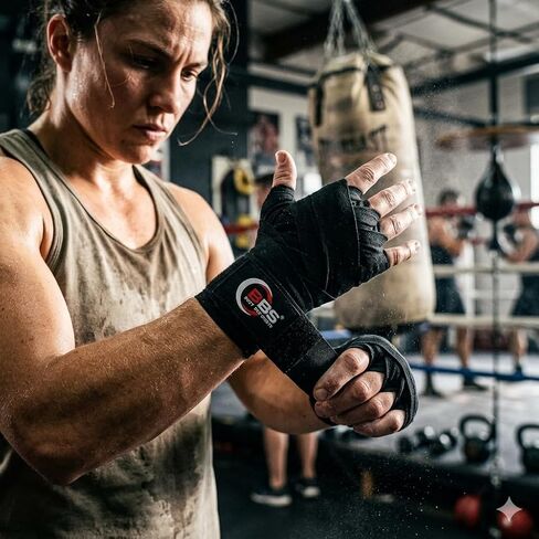 لفافات يد Busy Bee الرياضية للملاكمة 180 بوصة - لفافات MMA قطنية مرنة، Muay Thai وKickboxing - حلقة إبهام وخطاف وحلقة إغلاق - دعم المعصم والمفاصل (زوج) in Kuwait