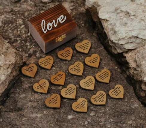 هدايا I love you for her him, 15 قلب مع اقتباسات حب جميلة مطبوعة على قلوب خشبية، طريقة فريدة لقول "I LOVE YOU"، للزوجة/الفتاة الصديقة/الزوج/الصديق، هدية الذكرى السنوية وعيد الحب in Kuwait