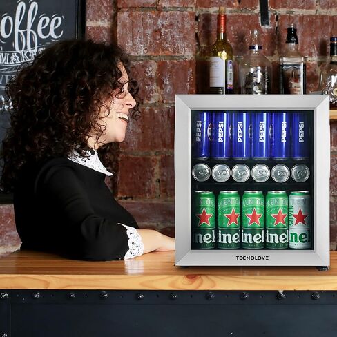 ثلاجة مشروبات، ثلاجة صغيرة 1.6 قدم مكعب، ستانلس ستيل، تحكم رقمي بدرجة الحرارة LED، باب زجاجي مزدوج، أرفف قابلة للتعديل والإزالة، تصميم مدمج للمنزل والمكتب in Kuwait