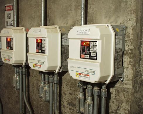 Simpson Strong-Tie THD50500HR20 Titen HD 1/2 بوصة. × 5 بوصة. مرساة لولبية شديدة التحمل (20-Qty) in Kuwait
