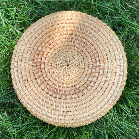 Small Round Display Basket for Entryway Hand Woven Wicker Rattan healthy environmental Vine Storage Organizer Cane Decorative Tray for Keys Wallet Phone remote control Fruit Candy Cake Food (2pcs) in Kuwait