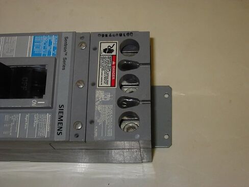 قاطع دائرة سيمنز FXD63B150، FD، 3P، 150A، 600V in Kuwait