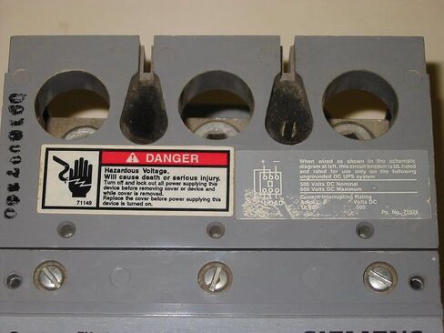 قاطع دائرة سيمنز FXD63B150، FD، 3P، 150A، 600V in Kuwait