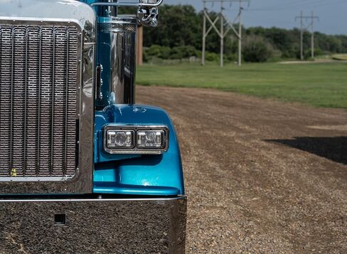 حشوات تحويل المصابيح الأمامية من طراز Peterbilt 379 إلى 389، والألومنيوم المُشكَّل بآلة CNC، حشوات/فواصل شاحنة Peterbilt لتحويل المصابيح الأمامية in Kuwait