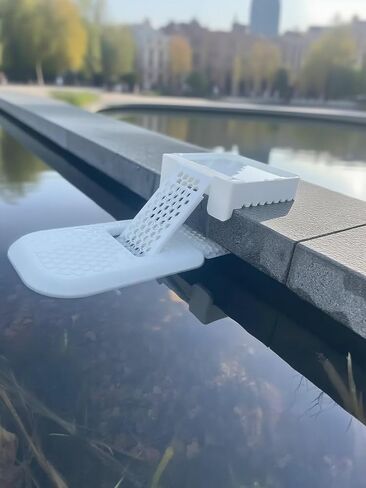 Animal Pool Escape Ramp - Rescue Ladder for Frogs & Pets in Kuwait