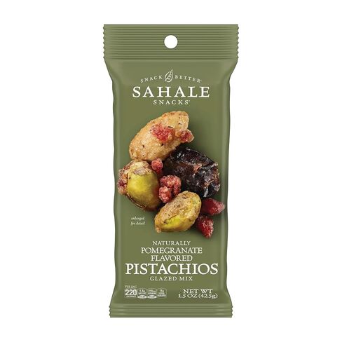 Sahale Snacks مجموعة متنوعة من مزيج المكسرات المزججة، 1.5 أونصة من أكياس Grab & Go (12 عبوة إجمالية) - أربعة أنواع مختلفة من المكسرات المختلطة الفاخرة المحمصة الجافة متضمنة - كوشير غير معدل وراثيًا ووجبات خفيفة معتمدة خالية من الغلوتين in Kuwait
