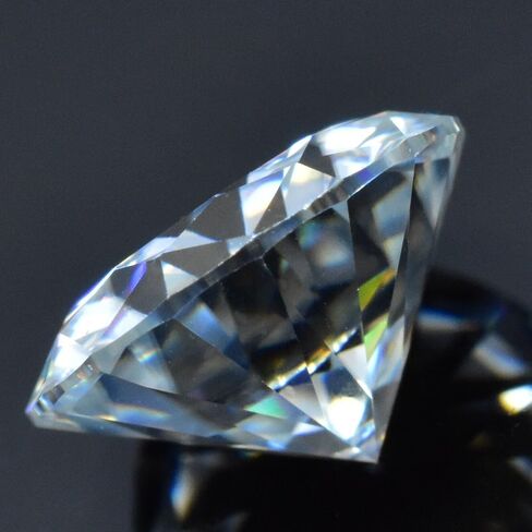 Lab Grown Diamonds DEF, SI Round Cut HPHT/CVD 4 MM size Certified 2 Stone in Kuwait