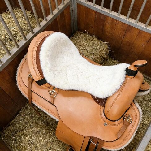 Saddle Cushion, Plush Saddle Cushion, Helps with Stability and Cushioning During Equestrian Riding in Kuwait