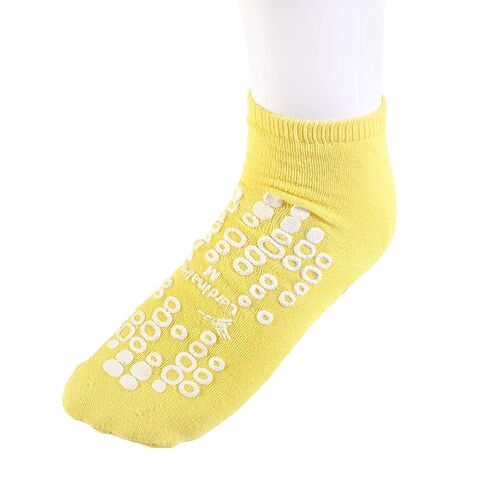 Cardinal Health 68125-YM Terry in Double Tread Patient Safety Slippers, Yellow, Medium in Kuwait