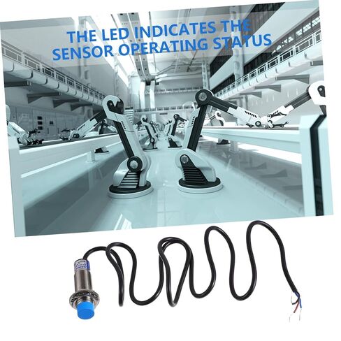 STOBOK Inductive Proximity Sensor CHE18-8NA-A710 Bracket NPN Normally Open 3-Wire Metal Detection for Industrial Applications in Kuwait