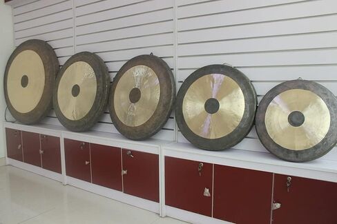 Chinese Traditional Gong, Hand Selected for Quality, Bright Tones, Great for Sound Healing, Home, Beautiful Shimmering Wash Quality(24 Inch) in Kuwait