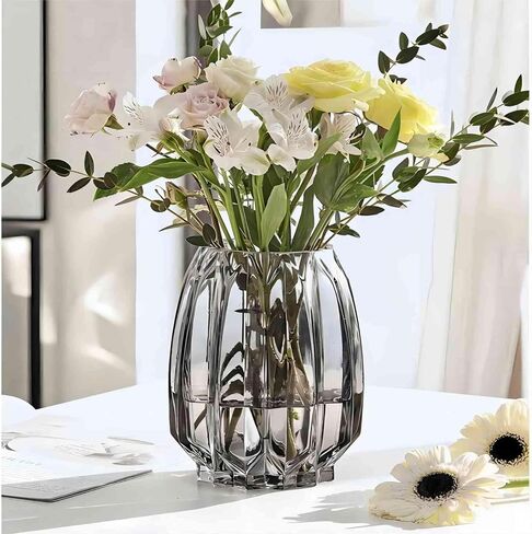 مزهرية زهور، مزهرية زجاجية، 7.8 بوصة، مزهرية زجاجية مضلعة سميكة من GIDARY لرف الكتب، طاولة العشاء، سطح المكتب الداخلي، غرفة الاجتماعات، ديكور المنزل في عيد الميلاد in Kuwait