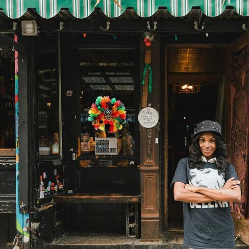 إكليل Juneteenth للباب الأمامي، 19 يونيو 1865، أكاليل بأربعة ألوان، يوم تذكاري لحرية الاحتفال بالمهرجان الأمريكي الأفريقي، ديكورات Juneteenth لساحة ديكور الحائط المنزلي، الشرفة in Kuwait