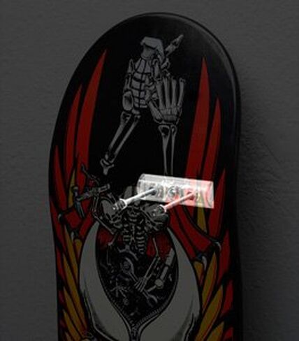 حقيبة عرض واحدة Sk8ology - قم بتعليق سطح التزلج الخاص بك in Kuwait