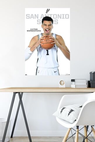 Trends International NBA San Antonio Spurs - ملصق حائط من سلسلة فيكتور ويمباانياما 23، مقاس 34 طولًا × 22.4 عرضًا، إصدار ممتاز غير مؤطر in Kuwait