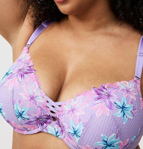 Torrid Women's Plus Size Bra - XO Plunge Push-Up Bra in Saudi Arabia
