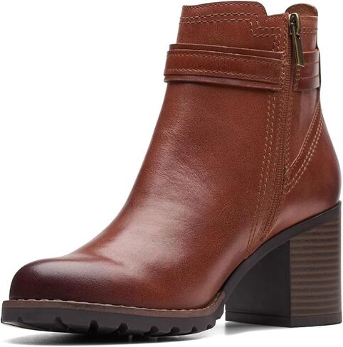 حذاء نسائي من Clarks بحزام Leda in Kuwait