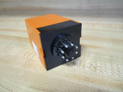Crouzet PNR-110A Liquid Level Control Relay PNR110A in Kuwait